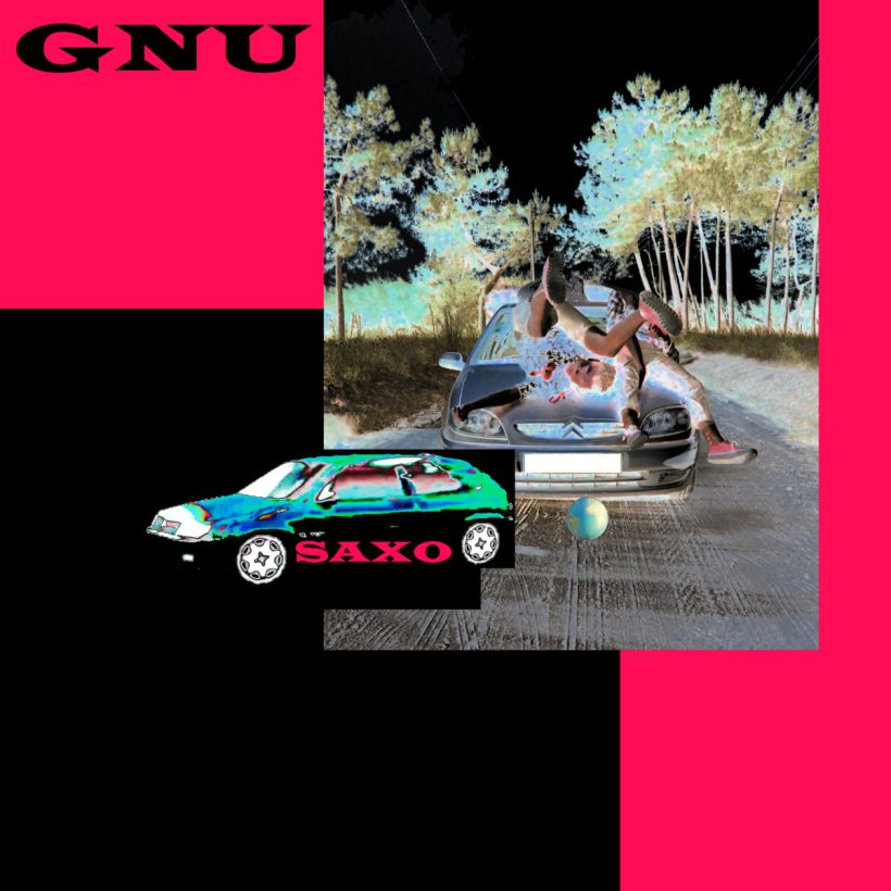 GNU: Três teenagers emo e um Citroën Saxo